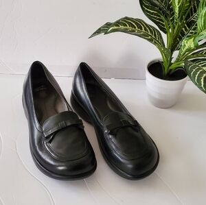 Classic Black Women's Loafers